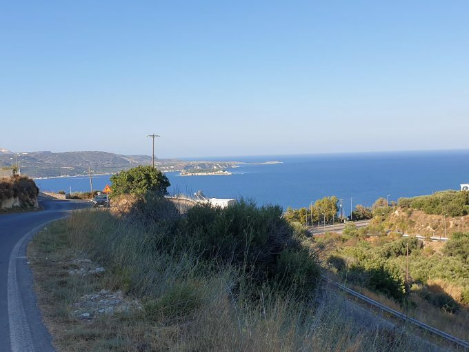 οικόπεδο με θέα θάλασσα για αγορά στα Χανιά Κρήτης