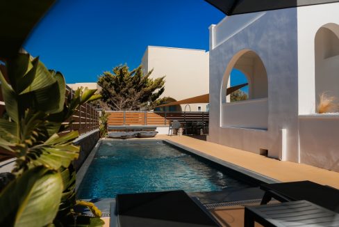 Luxury villa in Santorini - For sale